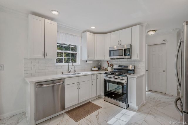 259 Spring Road, Huntington, NY 11743