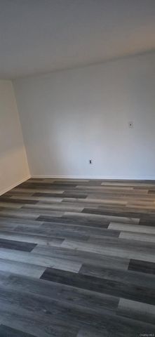 29 Brittany Drive, Middletown, NY 10940