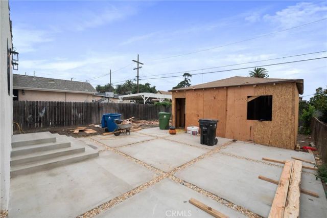745 W 106th, Los Angeles, CA 90044