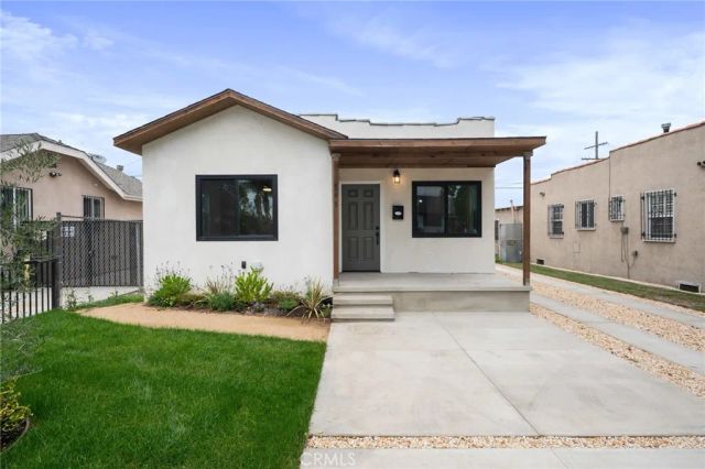 745 W 106th, Los Angeles, CA 90044