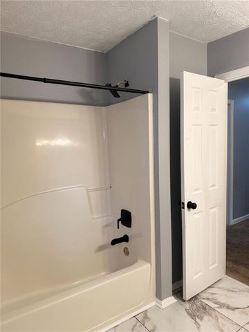 5400 Durham Ridge Court, Lilburn, GA 30047