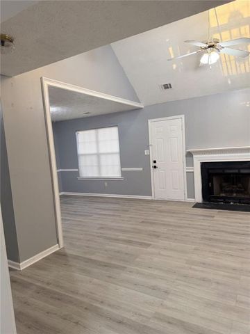 5400 Durham Ridge Court, Lilburn, GA 30047