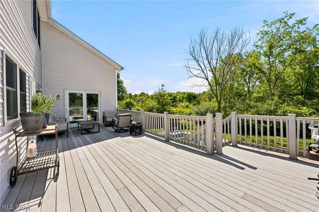 522 Tanglewood Trail, Cuyahoga Falls, OH 44223