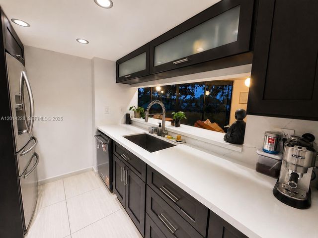 21075 NE 34th Avenue 3032, Aventura, FL 33180