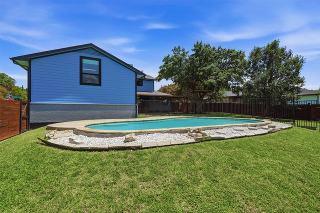 1613 Iroquois Drive, Garland, TX 75043