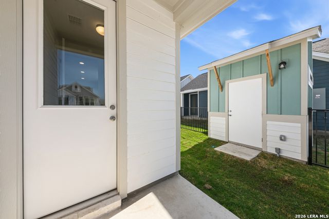 2150 Hofstaat # 77, New Braunfels, TX 78130
