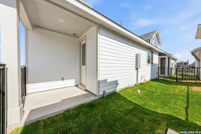 2150 Hofstaat # 77, New Braunfels, TX 78130