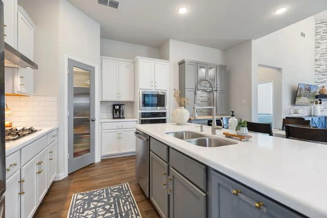 816 Brenham Avenue, Celina, TX 75009