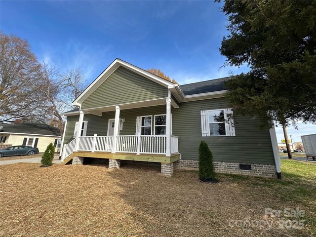 901 E Church Street, Cherryville, NC 28021