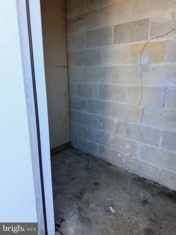 21 LOCUST CT, Sicklerville, NJ 08081