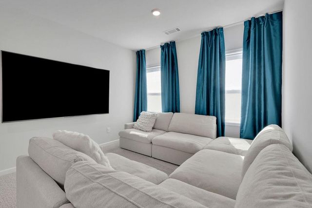 1682 Dover Creek Lane, Lawrenceville, GA 30045