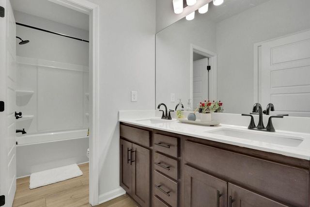 1682 Dover Creek Lane, Lawrenceville, GA 30045