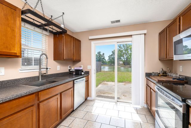 2766 Magnum Drive, Sumter, SC 29150