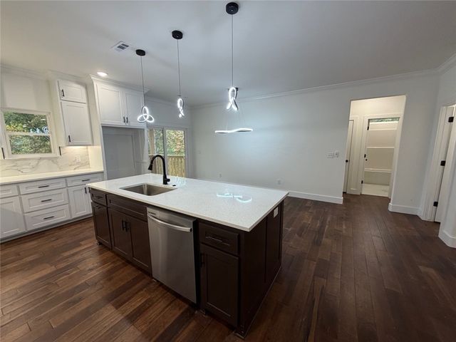 19 Lasswade Circle, Bella Vista, AR 72715