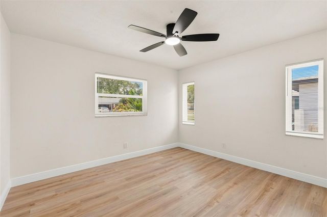 2580 68TH AVENUE S, St Petersburg, FL 33712