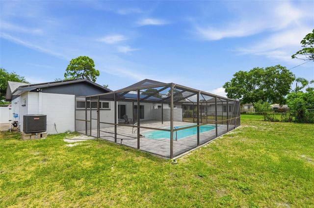 2580 68TH AVENUE S, St Petersburg, FL 33712