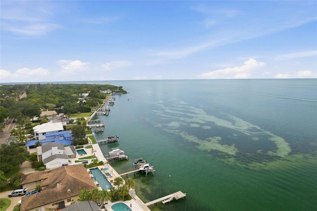 2580 68TH AVENUE S, St Petersburg, FL 33712