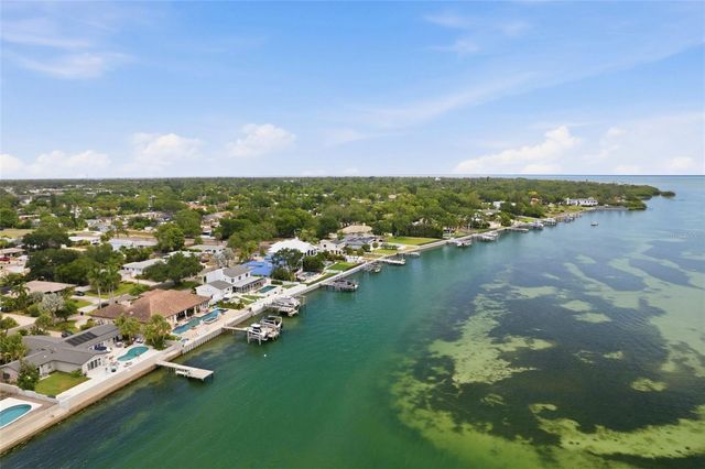 2580 68TH AVENUE S, St Petersburg, FL 33712