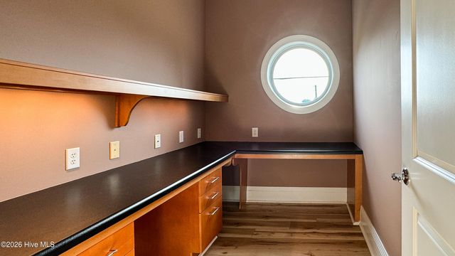 619 N 4th Street 202, Wilmington, NC 28401