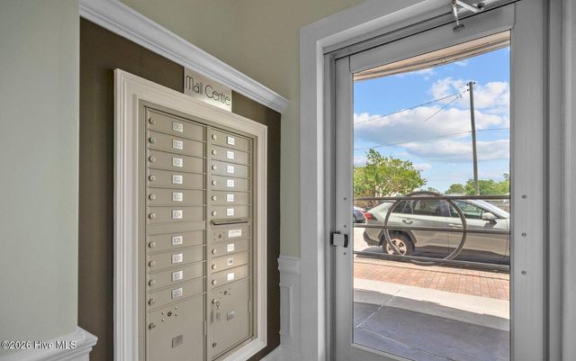 619 N 4th Street 202, Wilmington, NC 28401