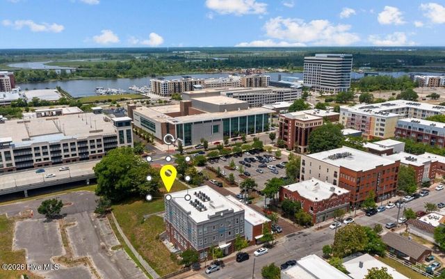 619 N 4th Street 202, Wilmington, NC 28401