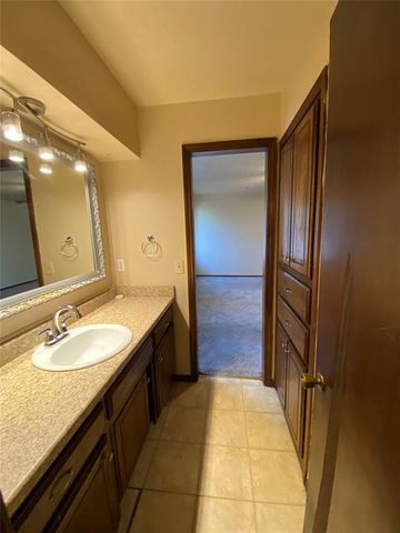 6707 W Britton Road, Oklahoma City, OK 73132