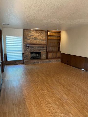 6707 W Britton Road, Oklahoma City, OK 73132