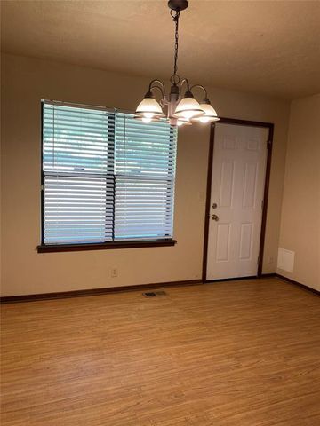 6707 W Britton Road, Oklahoma City, OK 73132