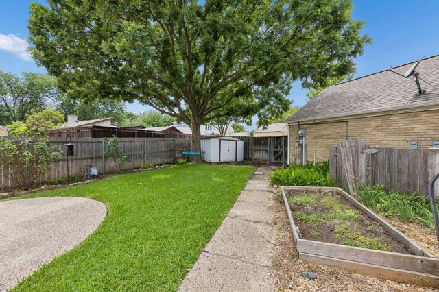 5 Chelsey Circle, Richardson, TX 75082