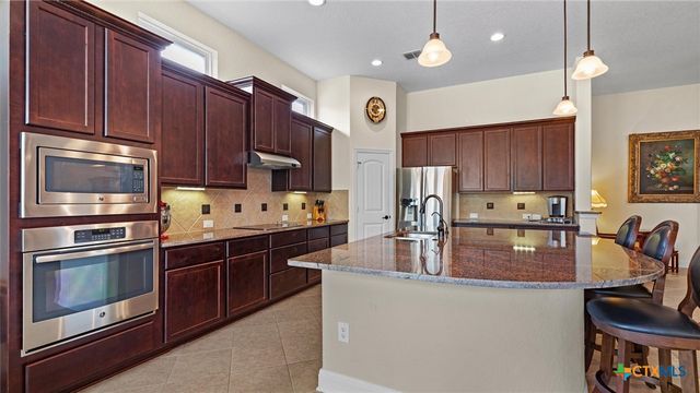 3314 Jasons Way, Marion, TX 78124