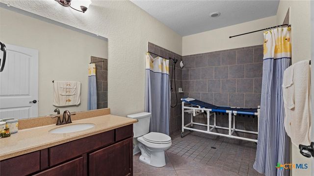 3314 Jasons Way, Marion, TX 78124