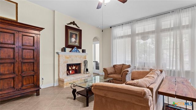 3314 Jasons Way, Marion, TX 78124