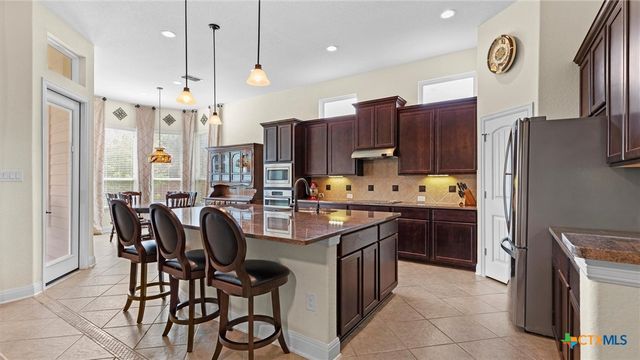 3314 Jasons Way, Marion, TX 78124