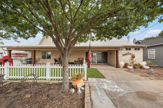 310 County Road 1710, Clifton, TX 76634