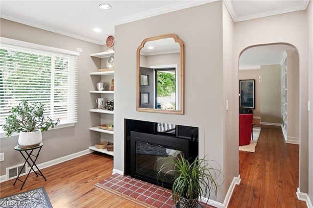 3126 Mayfield Road, Silver Lake, OH 44224