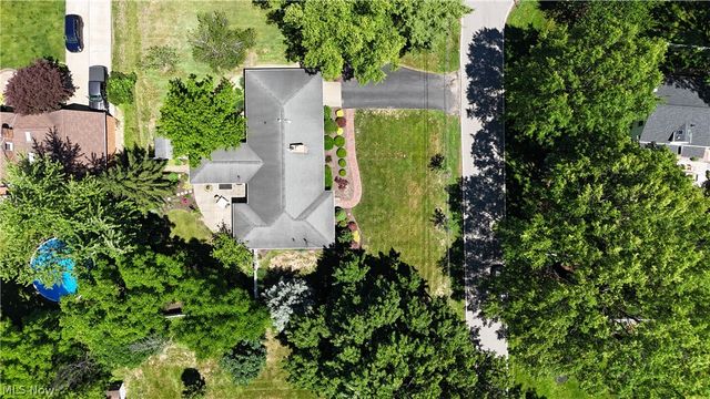 3126 Mayfield Road, Silver Lake, OH 44224