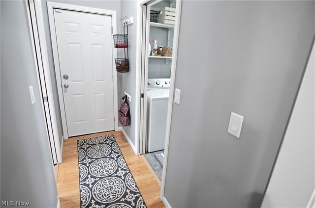 3126 Mayfield Road, Silver Lake, OH 44224