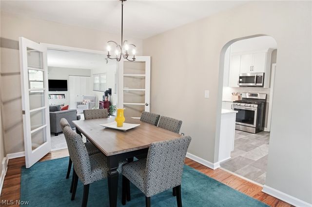 3126 Mayfield Road, Silver Lake, OH 44224