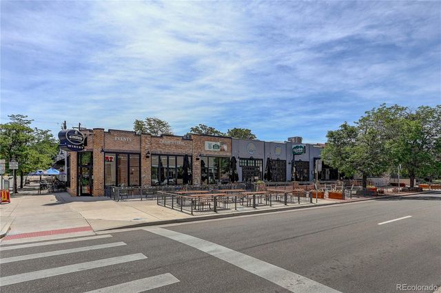888 N Logan Street 9H, Denver, CO 80203