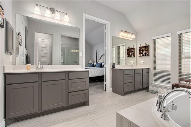 4122 Sage Glen Lane, Fulshear, TX 77441