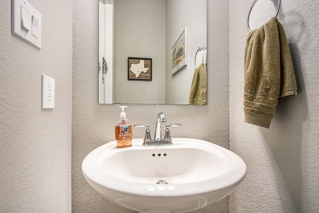 4122 Sage Glen Lane, Fulshear, TX 77441