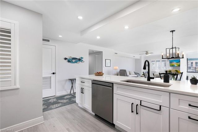 6672 Estero BLVD A110, Fort Myers Beach, FL 33931