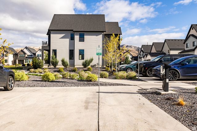 436 W 3050 N, Lehi, UT 84043