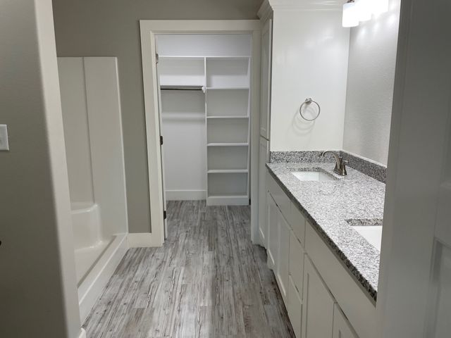 500-502 W Owings Street, Denison, TX 75020