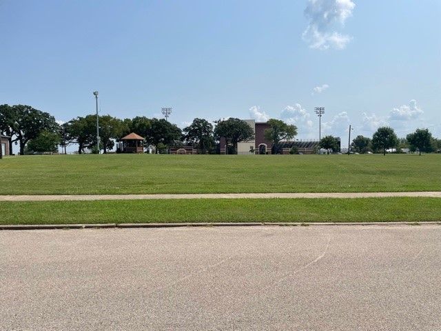 500-502 W Owings Street, Denison, TX 75020