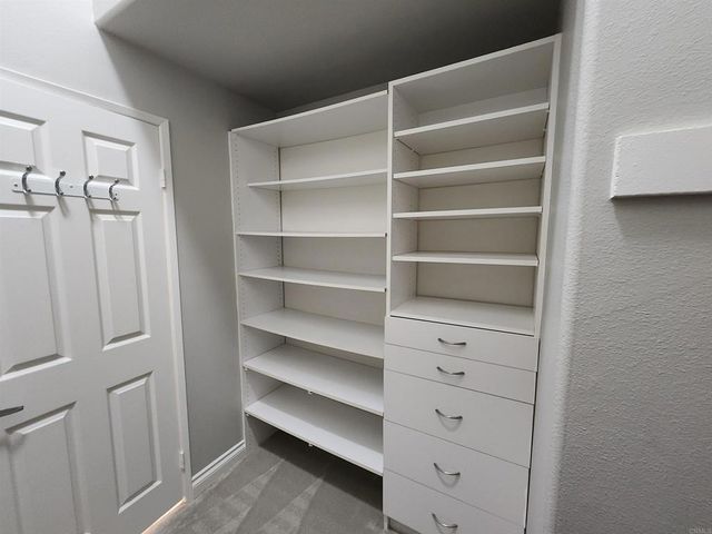 8597 Via Mallorca F, La Jolla, CA 92037