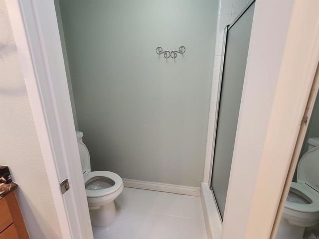 8597 Via Mallorca F, La Jolla, CA 92037