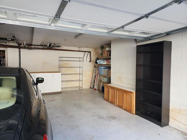 8597 Via Mallorca F, La Jolla, CA 92037