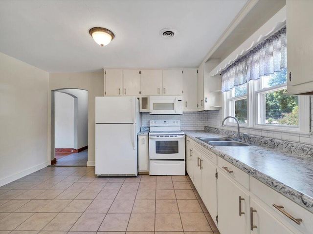 145 Alma BLVD, Collinsville, VA 24078