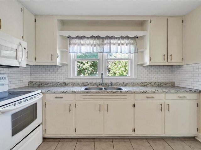145 Alma BLVD, Collinsville, VA 24078